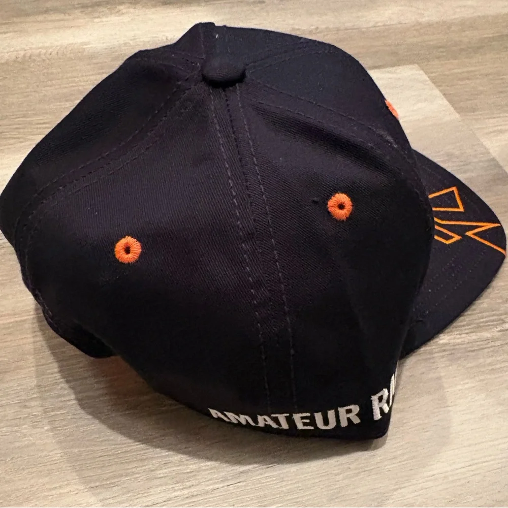 NEW KTM RACING SNAPBACK - Picture 2 of 3